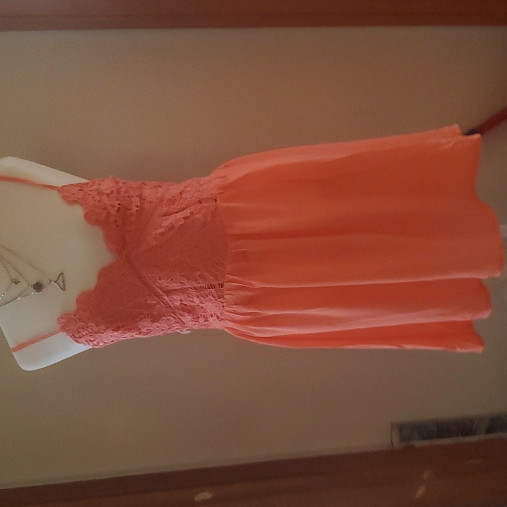 Soleblu coral midi with amazing crocheted details